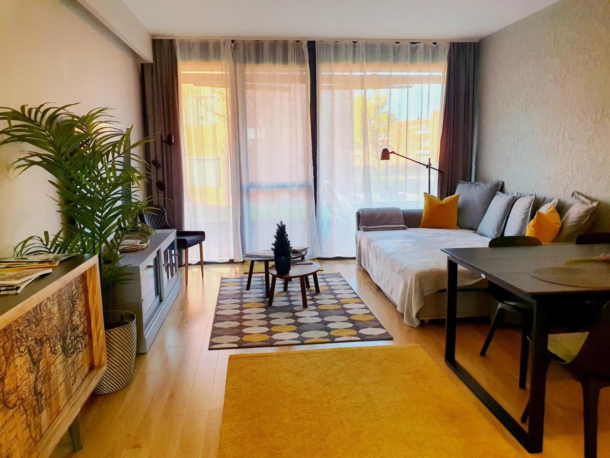 Bl Lakeside Apartman Balatonlelle Extérieur photo