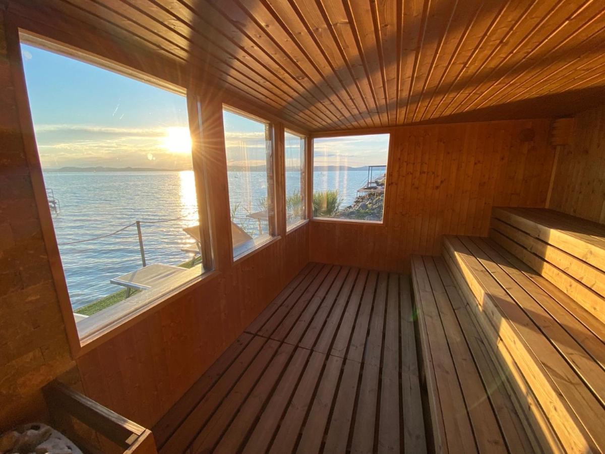 Bl Lakeside Apartman Balatonlelle Extérieur photo